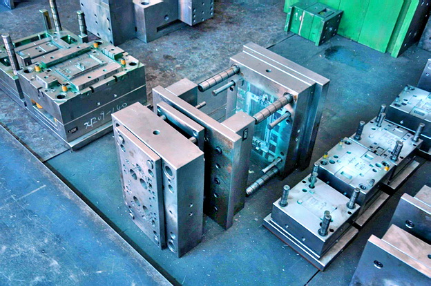 注塑模具 注塑模具